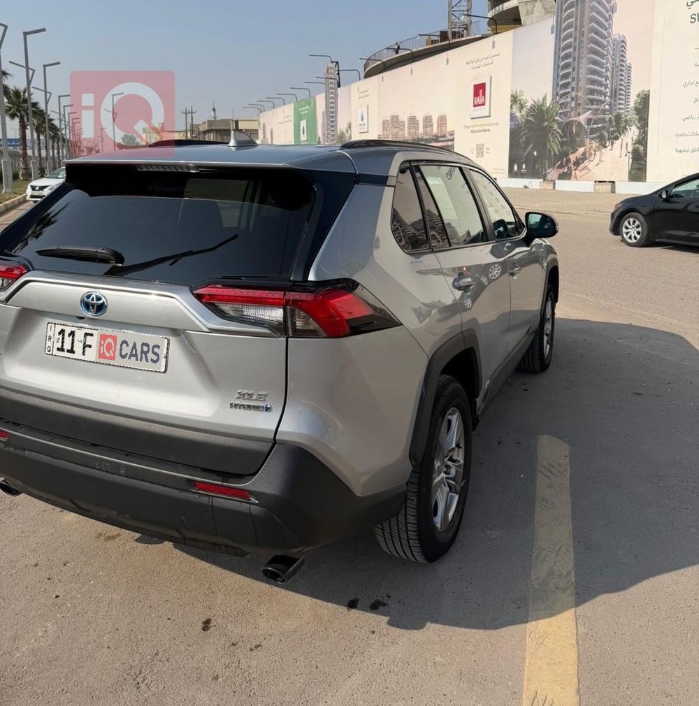 تويوتا راف 4